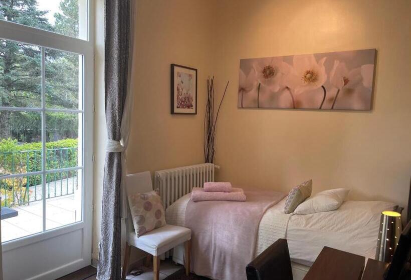 جناح غرفتين نوم, Gites Du Caylar   Chambres Et Appartments