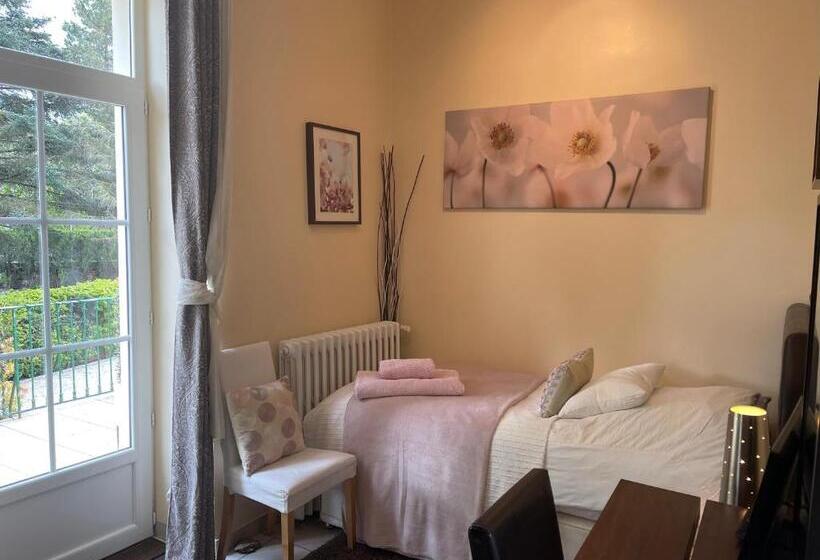 جناح غرفتين نوم, Gites Du Caylar   Chambres Et Appartments