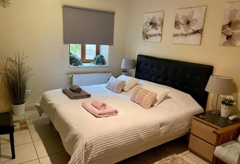 شقة غرفة نوم واحدة بالطابق الأرضى, Gites Du Caylar   Chambres Et Appartments