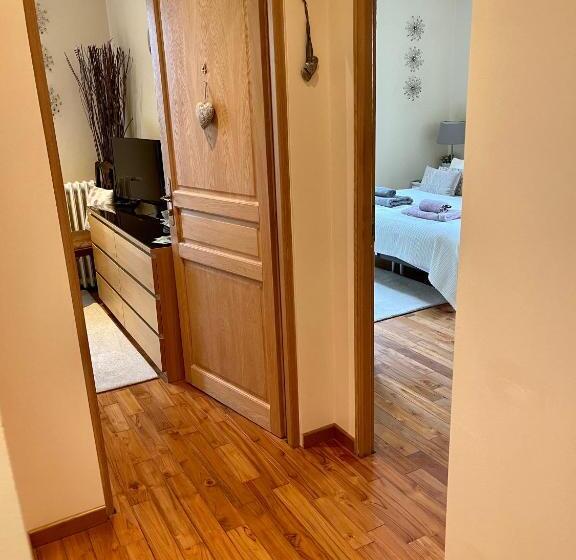 جناح غرفتين نوم, Gites Du Caylar   Chambres Et Appartments