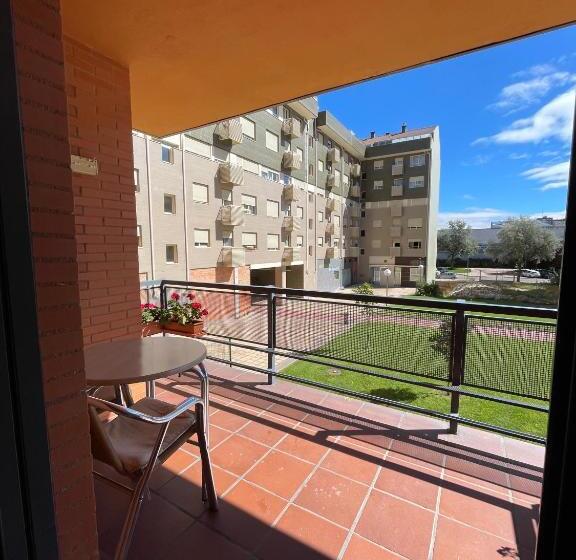 اتاق استاندارد یک نفره, Hostal Santiago 2