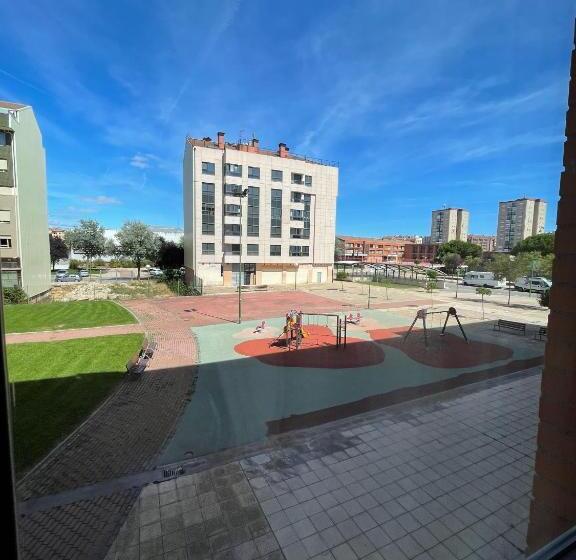 اتاق استاندارد سه نفره, Hostal Santiago 2