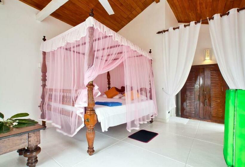 Standardrum med Balkong, Chitra Ayurveda