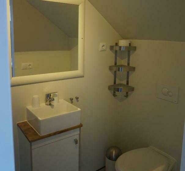 اتاق استاندارد, Skorrahestar