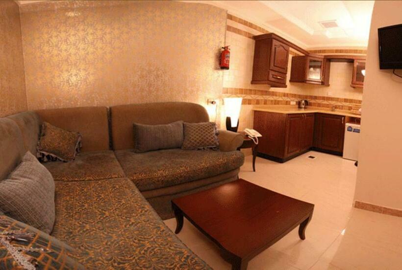 Люкс, Lavande Suites