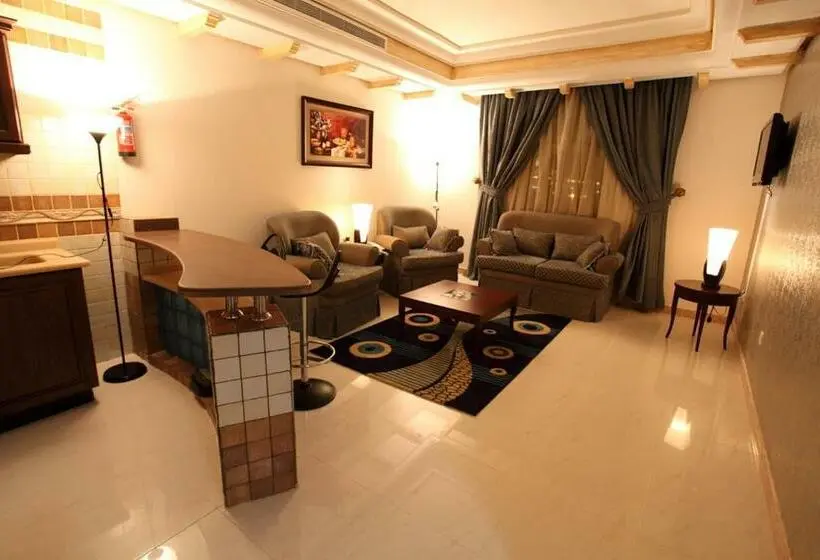 スイート, Lavande Suites
