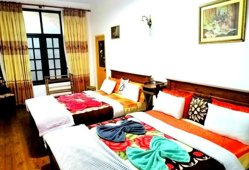 패밀리 룸, Chez Allen