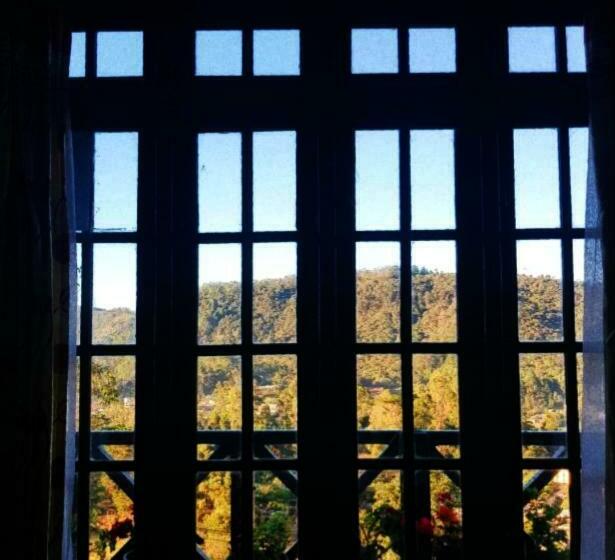 스탠다드 룸 산 전망, Chez Allen