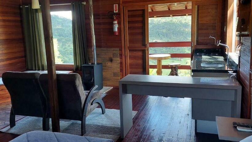 کلبه ییلاقی سوپریور یک خوابه, Pousada Lago Da Colina