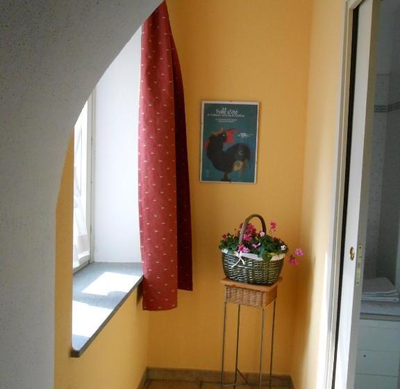 آپارتمان 1 خوابه, Casa De Giorgis