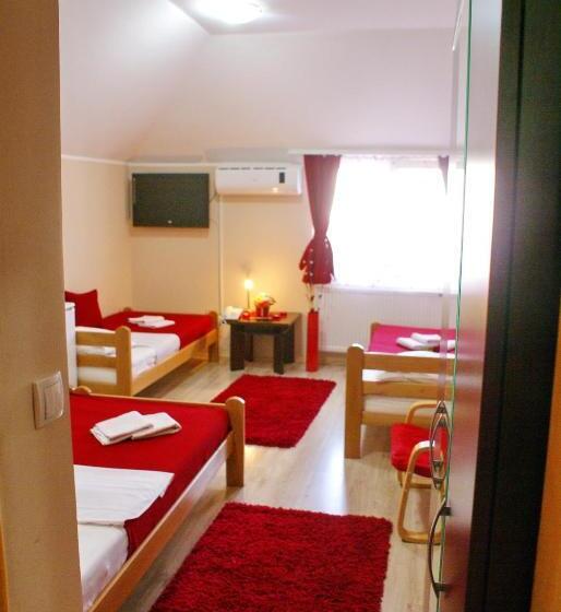 اتاق استاندارد چهار تخته, Guest House Villa Mir
