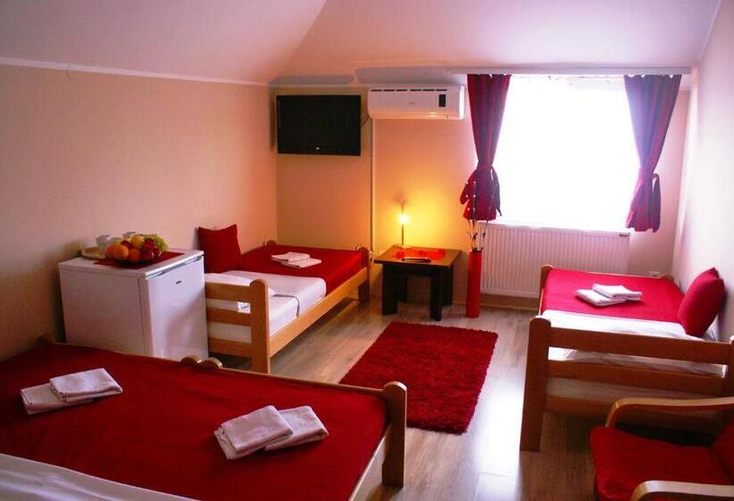 اتاق استاندارد چهار تخته, Guest House Villa Mir