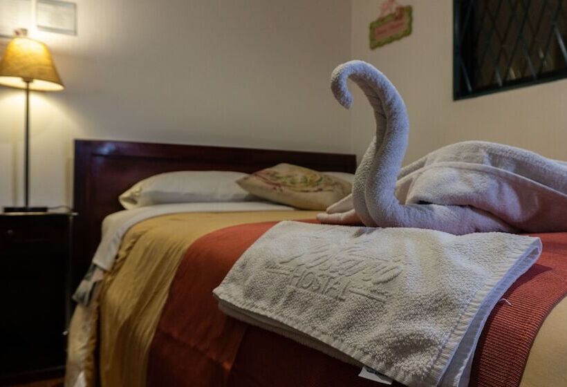 غرفة قياسية, La Rosario