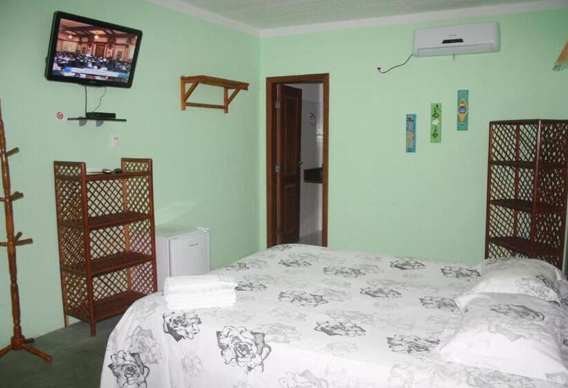 Deluxe Suite King Bed, Villa Tropicale