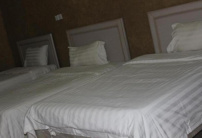 Апартаменты 3 Спальни, Lavina Hotel Apartments