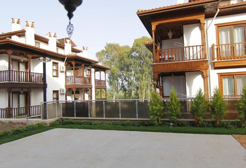 דירת חדר נוף לבריכה, Panamare Apart Hotel Akyaka