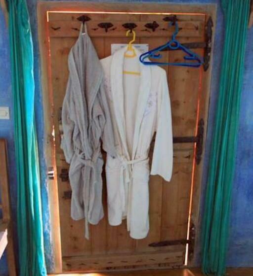 اتاق استاندارد, Auberge Chez Julia