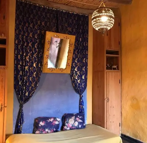 Economy-huone, Auberge Chez Julia