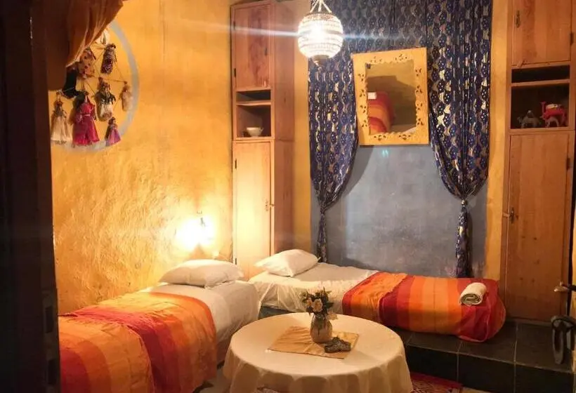 Economy-huone, Auberge Chez Julia