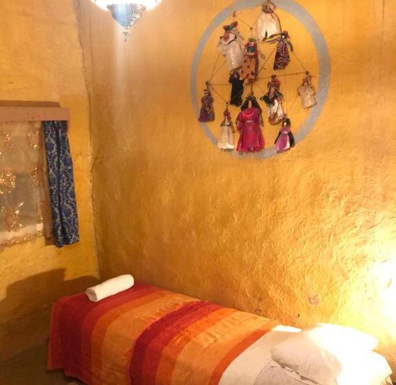 エコノミールーム, Auberge Chez Julia