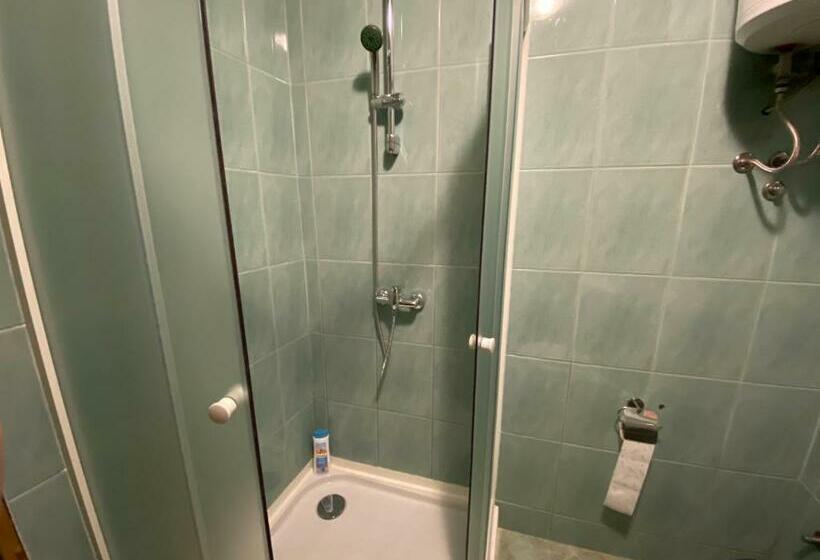 اتاق استاندارد سه نفره, Guest House Kevser