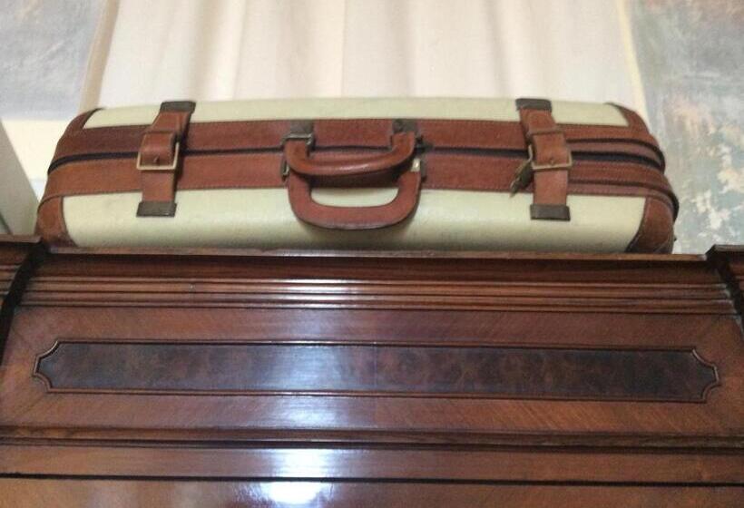 سوییت با چشم‌انداز دریا, Relais Santa Croce