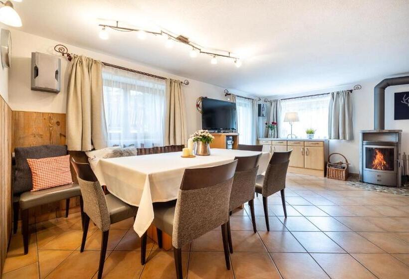 Апартаменты 3 Спальни, Sportpension Bergblick