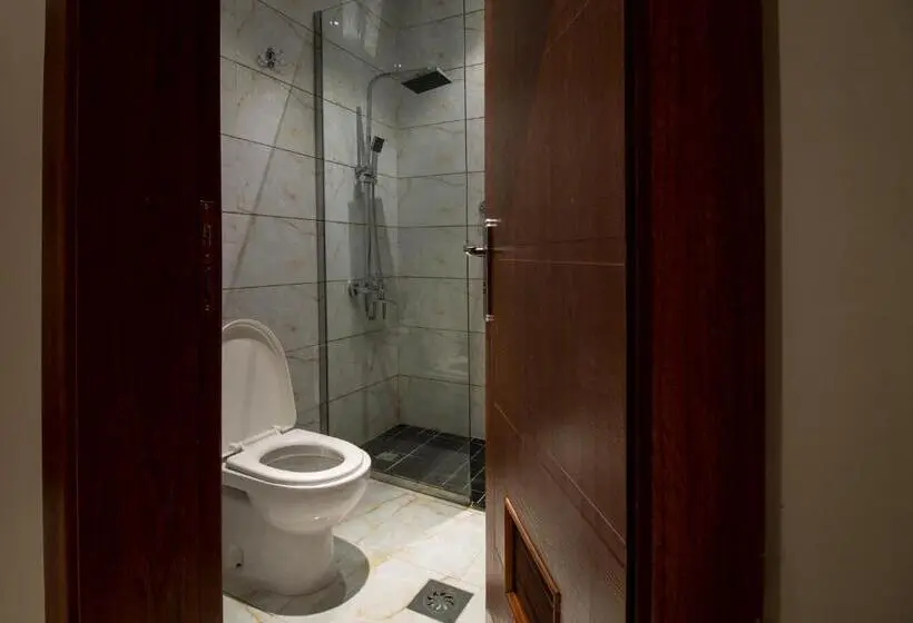 استودیوی استاندارد, Toot House Alqaim