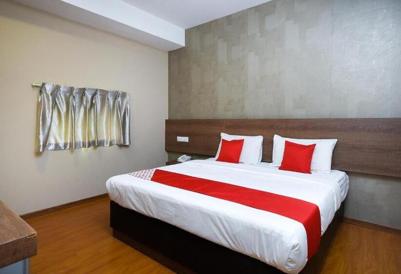 חדר דחוקס עם מיטת קינג, Hongkong Suites