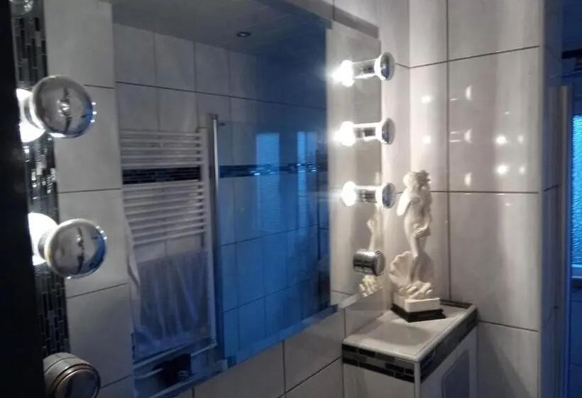 اتاق استاندارد با بالکن, Harzpension Haus Königskopf