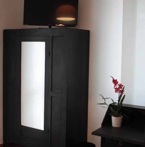 스탠다드 4인용 룸 공용 욕실, Affittacamere Parco Dei Canapè