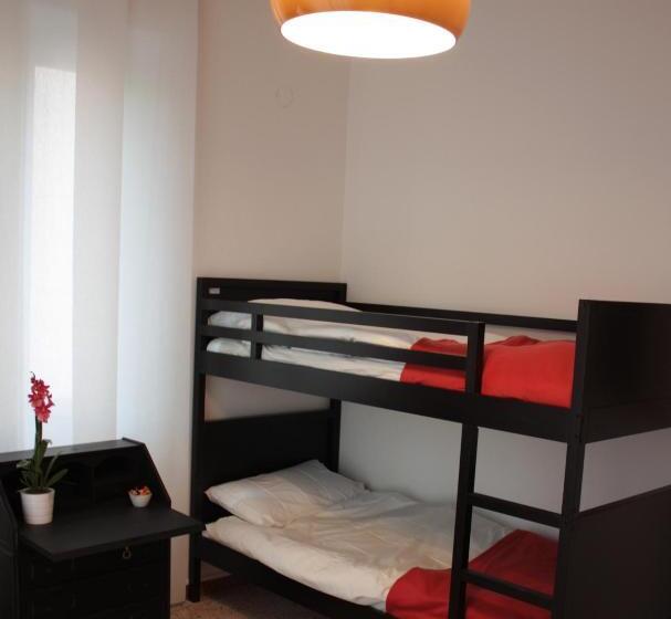 스탠다드 4인용 룸 공용 욕실, Affittacamere Parco Dei Canapè