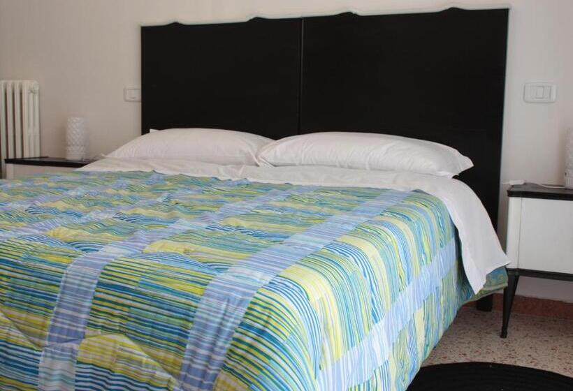 스탠다드 룸 공동 욕실, Affittacamere Parco Dei Canapè