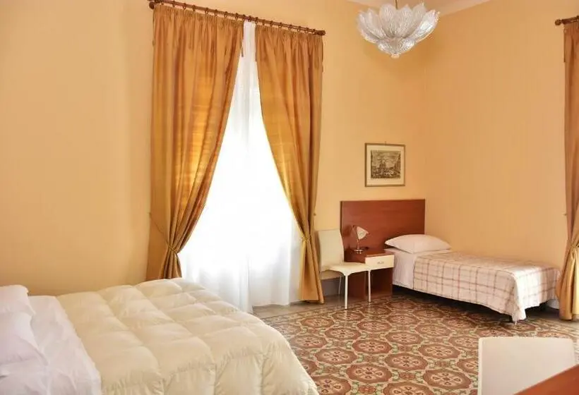 Standard Kolmen Hengen Huone, Affittacamere Sestiere Santa Caterina