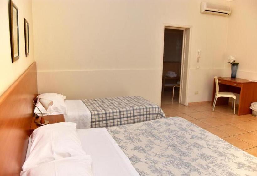 基本三人间, Affittacamere Sestiere Santa Caterina