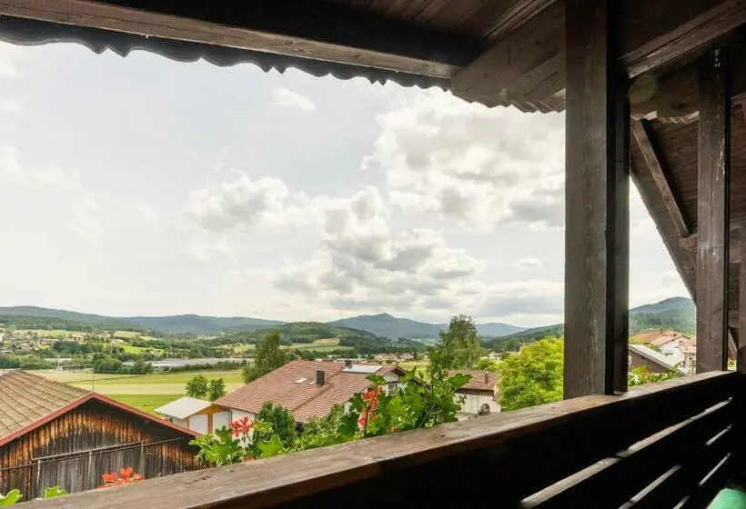 Superior-huone Parveke, Gasthof Arracher Hof