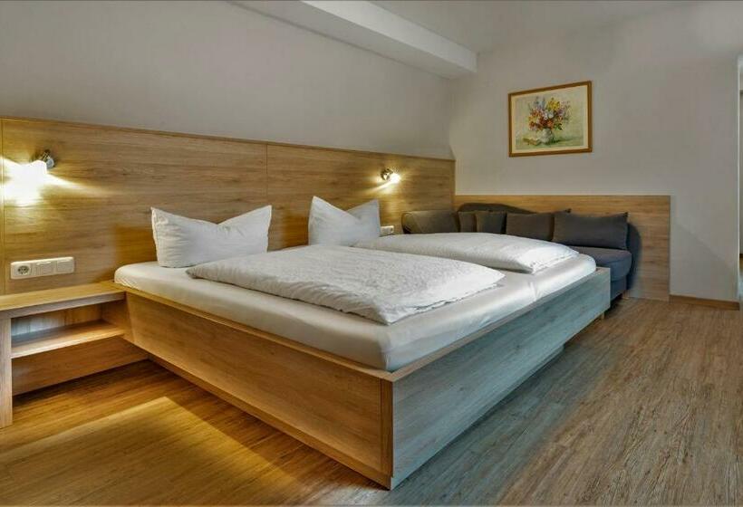 バルコニー付きスーペリアルーム, Gasthof Arracher Hof