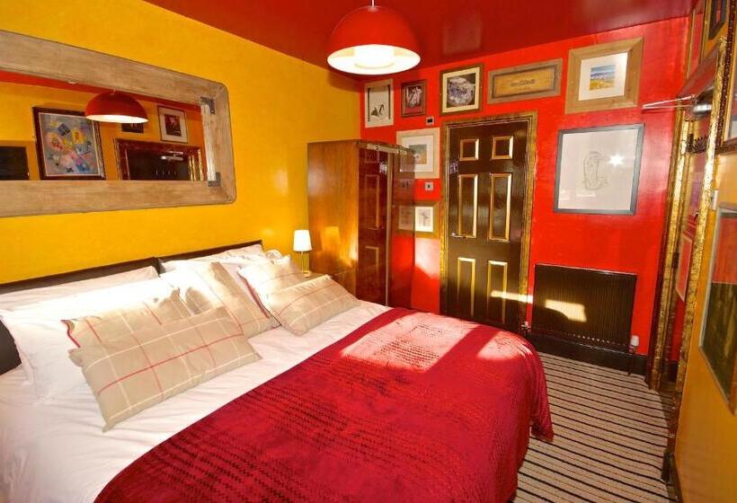 اتاق استاندارد, Fifteens Of Chester