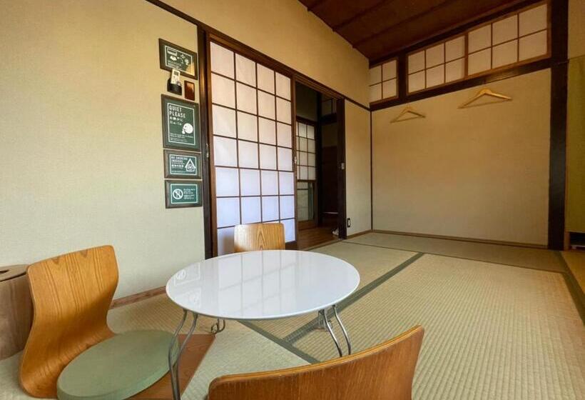 Трехместный Номер Стандарт Совместная Ванная, Tsukigakireidesune