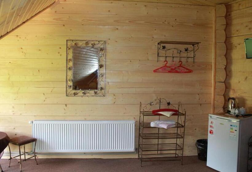 スーペリアールーム, Asher