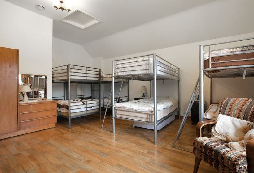 ファミリールーム, Slemish Barn Hostel