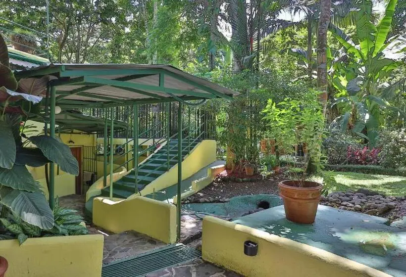 ویلای 2 خوابه, Jungle Creek