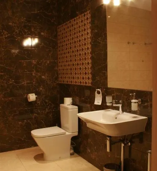 , Katrin Apartments