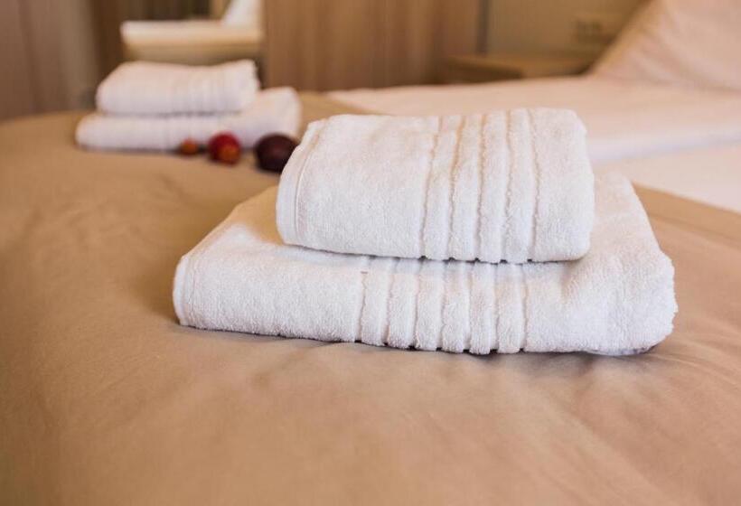 آپارتمان 2 خوابه, Katrin Apartments