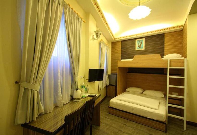 اتاق خانوادگی, Shamrock Guest House Ii