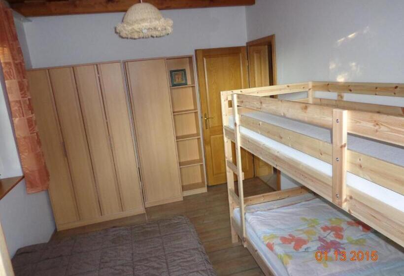 Дом 1 Спальня, Sóstó Gold Vendégház