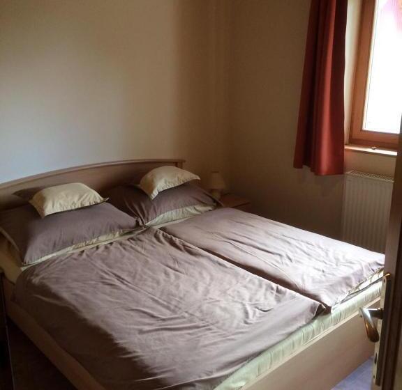 Дом 1 Спальня, Sóstó Gold Vendégház