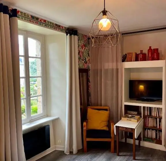 آپارتمان 1 خوابه, Appart Hotel Maison Saint Michel