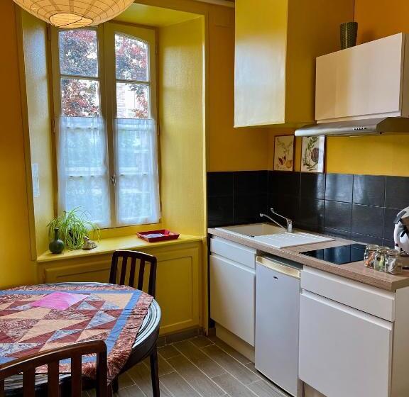 آپارتمان 1 خوابه, Appart Hotel Maison Saint Michel