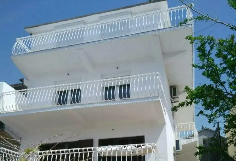 آپارتمان 1 خوابه با چشم‌انداز دریا, Apartments Stevanovic